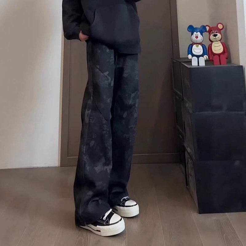 迷彩直筒弯刀美式修身春季牛仔裤痞帅微喇裤潮牌裤复古蛇纹男窄版