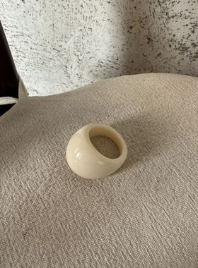 安哥拉红树脂宽戒指百搭女主风