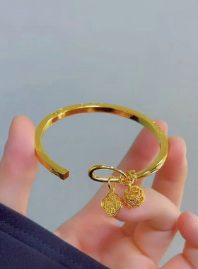 越南沙金雏菊玲珑球开口手镯女镀金仿真假黄金筷子手镯新潮时尚款