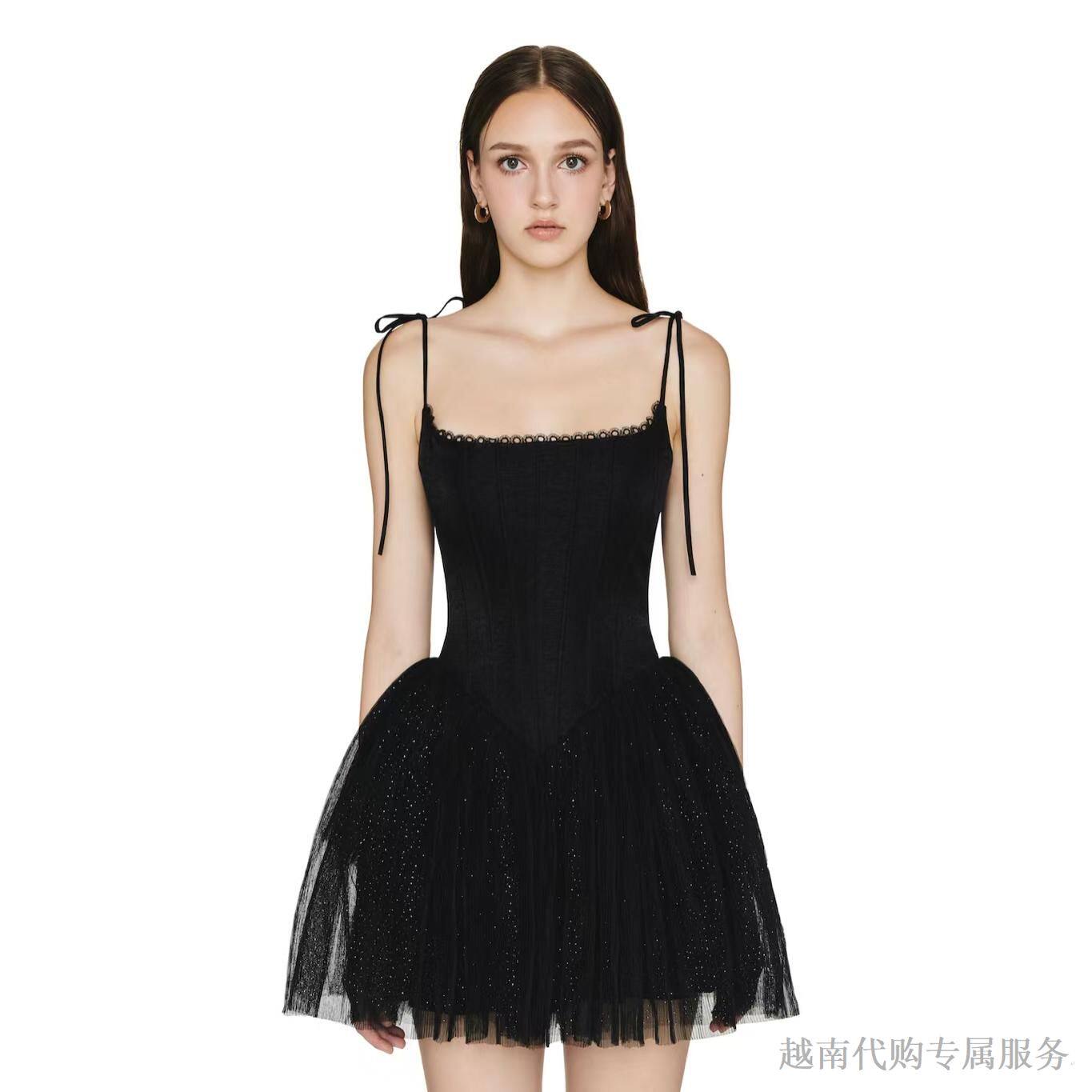 越十年越南小众品牌Jubin经典黑色小吊带鱼骨收腰显瘦蓬蓬纱裙