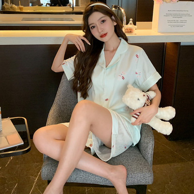 睡衣女夏冰丝短袖短裤两件套女士夏天时尚卡通小兔家居服套装8802