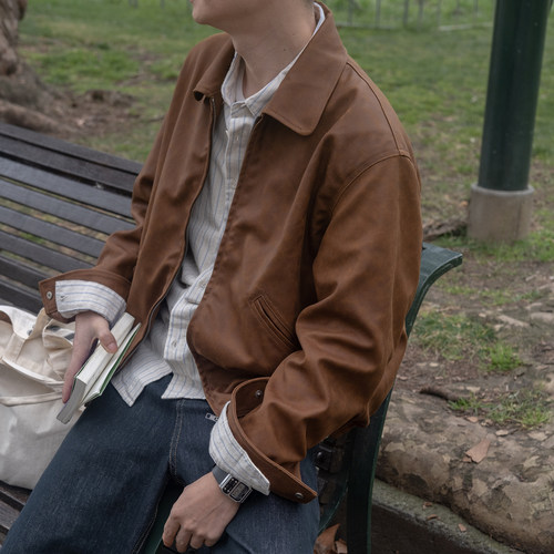 几立复古做旧感翻领PU皮夹克外套