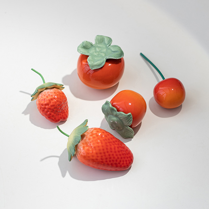 景德镇手工仿真陶瓷草莓柿子樱桃小茶宠茶道装饰摆件创意饰品礼物