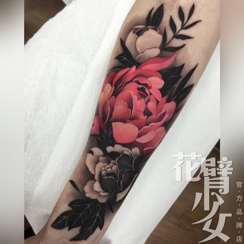 花臂少女TATTOO Z39 暗黑花朵叶子牡丹手臂胳膊逼真手绘纹身贴 彩妆/香水/美妆工具 身体彩妆 原图主图