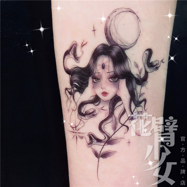 花臂少女tattoo x310 美杜莎月牙少女手腕纹身贴刺青防水一张两个