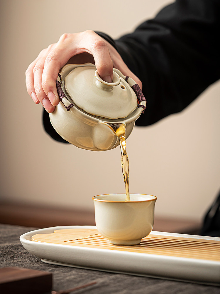 米黄汝窑茶具盖碗茶杯单个防烫手冲泡壶高档冰裂手抓壶泡茶专用碗
