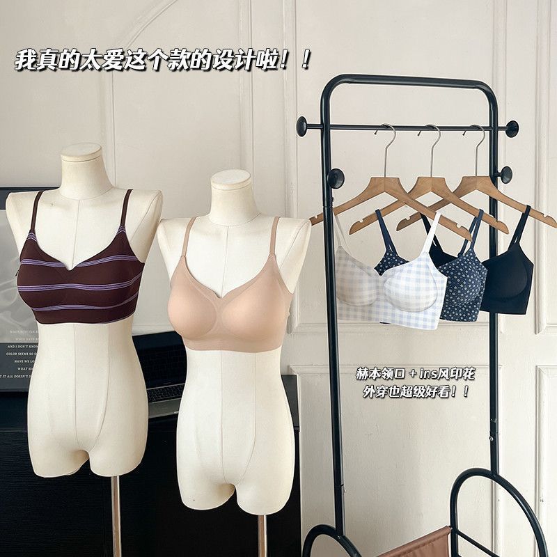 Angharad漫画胸外扩内衣女小胸显大软支撑防下垂无钢圈透气文胸罩