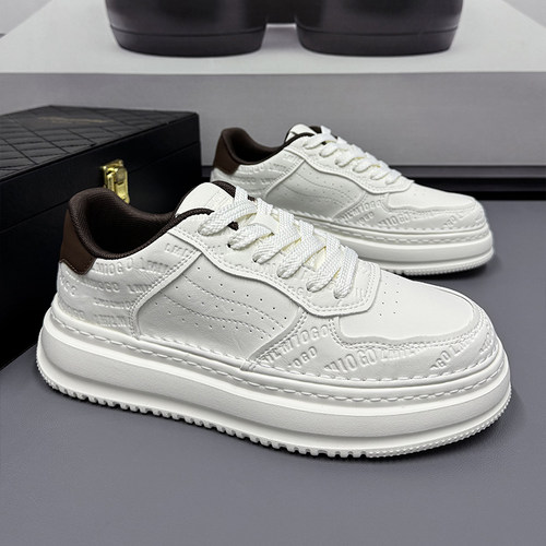 大码小白鞋男士白色皮面鞋子男款休闲鞋百搭透气板鞋脚肥脚宽男鞋