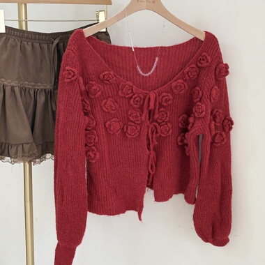 四季青韩版温柔风立体花朵新年穿搭红色毛衣女宽松显瘦慵懒针织衫