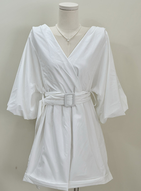 特价清仓~明星同款白色V领收腰显瘦高端气质泡泡袖连体裤女