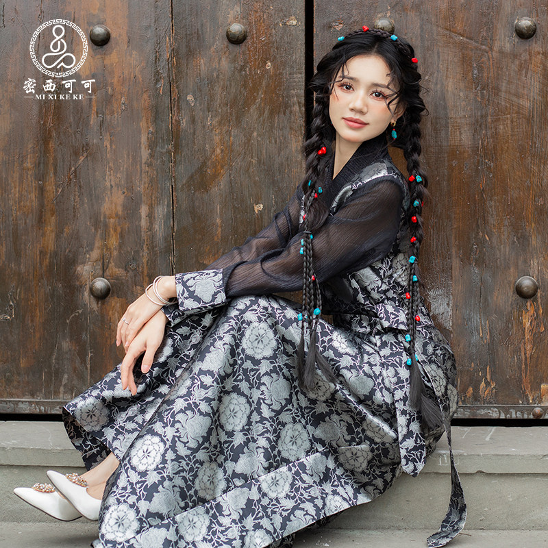 西藏服民族风博拉藏装拉萨服