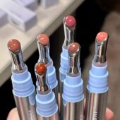 水润嘟嘟唇 Judydoll橘朵冰钻精华唇蜜镜面水光唇釉口红