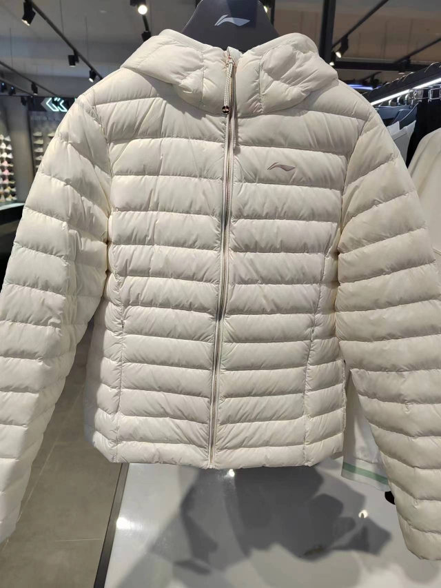 李宁冬季新款女子跑训健身系运动休闲超轻连帽羽绒服AYMT092 096