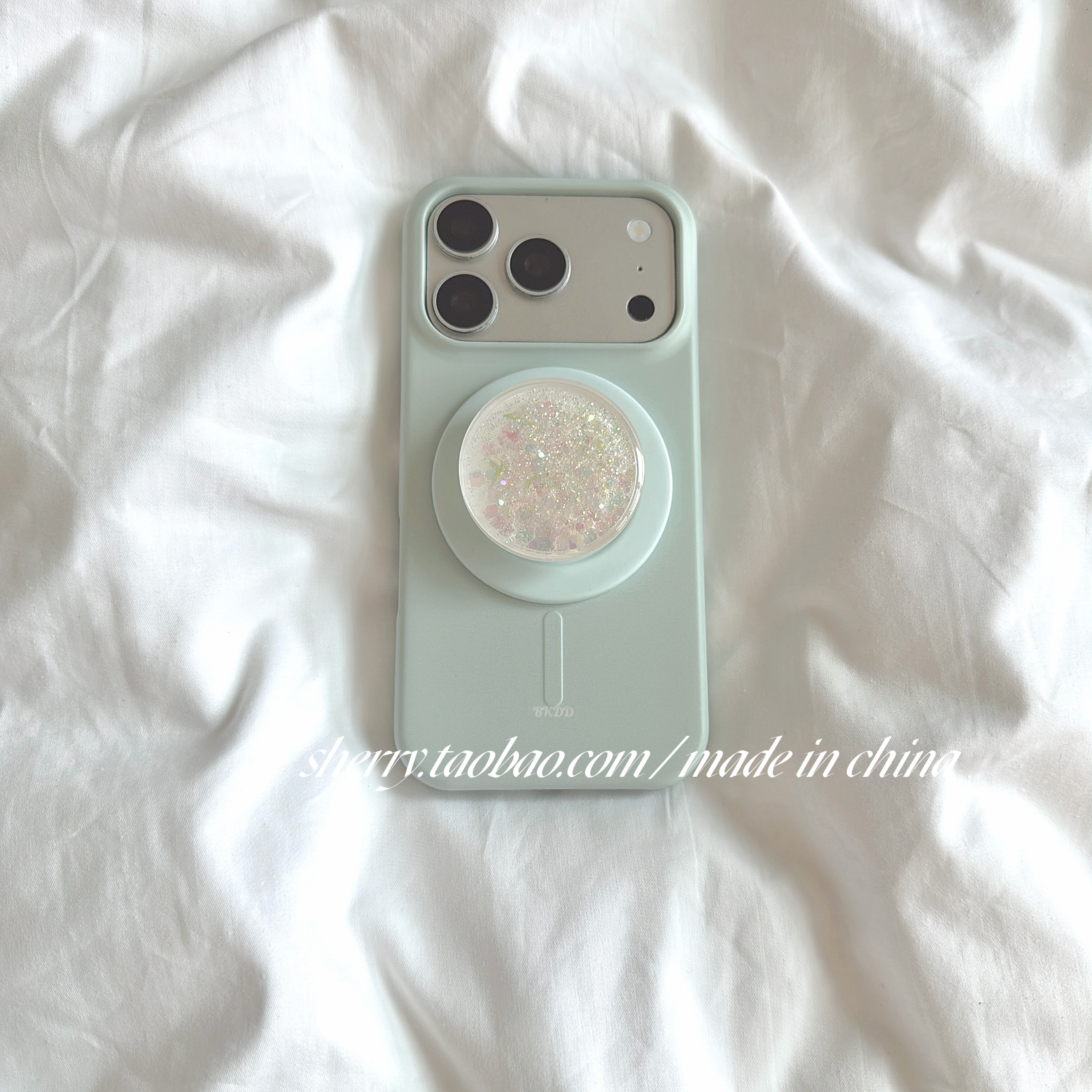 SHERRY*ins风浅绿纯色磁吸硬壳花朵流沙支架适用于苹果17ProMax手机壳iPhone16Pro小众少女心小清新温柔高级