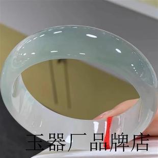 缅甸翡翠色手镯冰糯种玉手镯浅绿飘花玉镯子女款白月光玉手镯精品