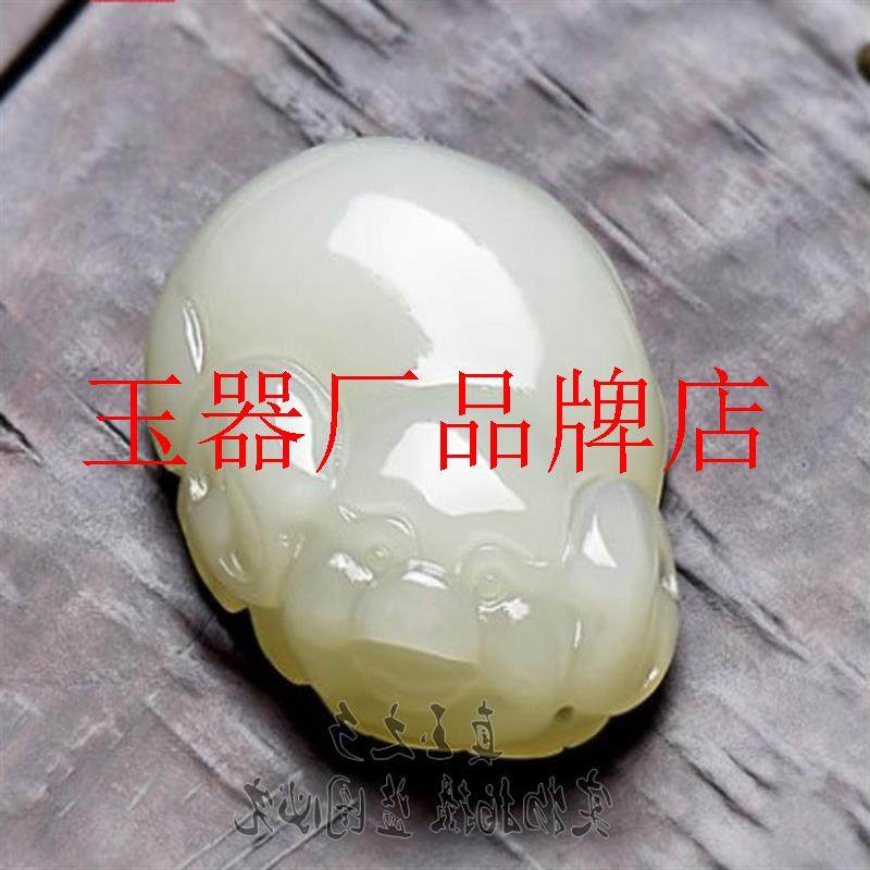 老坑和田玉发财猪吊坠男女款羊脂级白玉十二生肖猪挂件金猪手把件