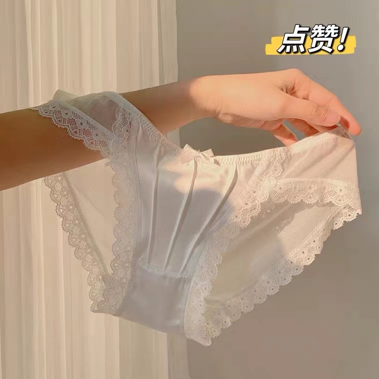 法式复古缎面白色内裤女纯欲蕾丝性感网纱三角短裤中低腰薄抗菌