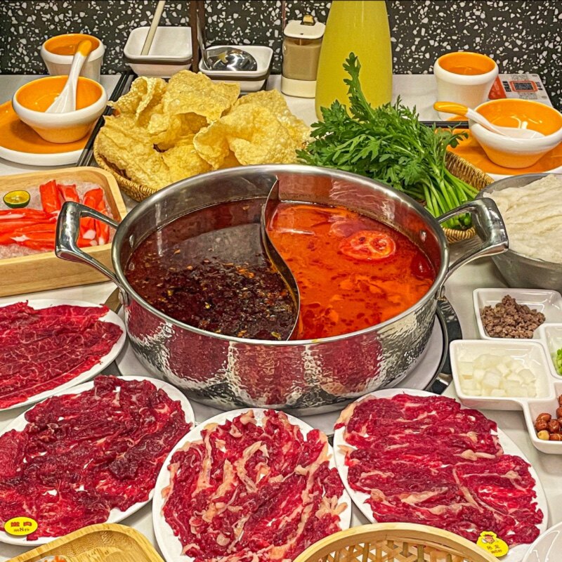 304三层不锈钢锤纹鸳鸯潮汕牛肉椰子鸡火锅锅具特厚燃气电磁炉用