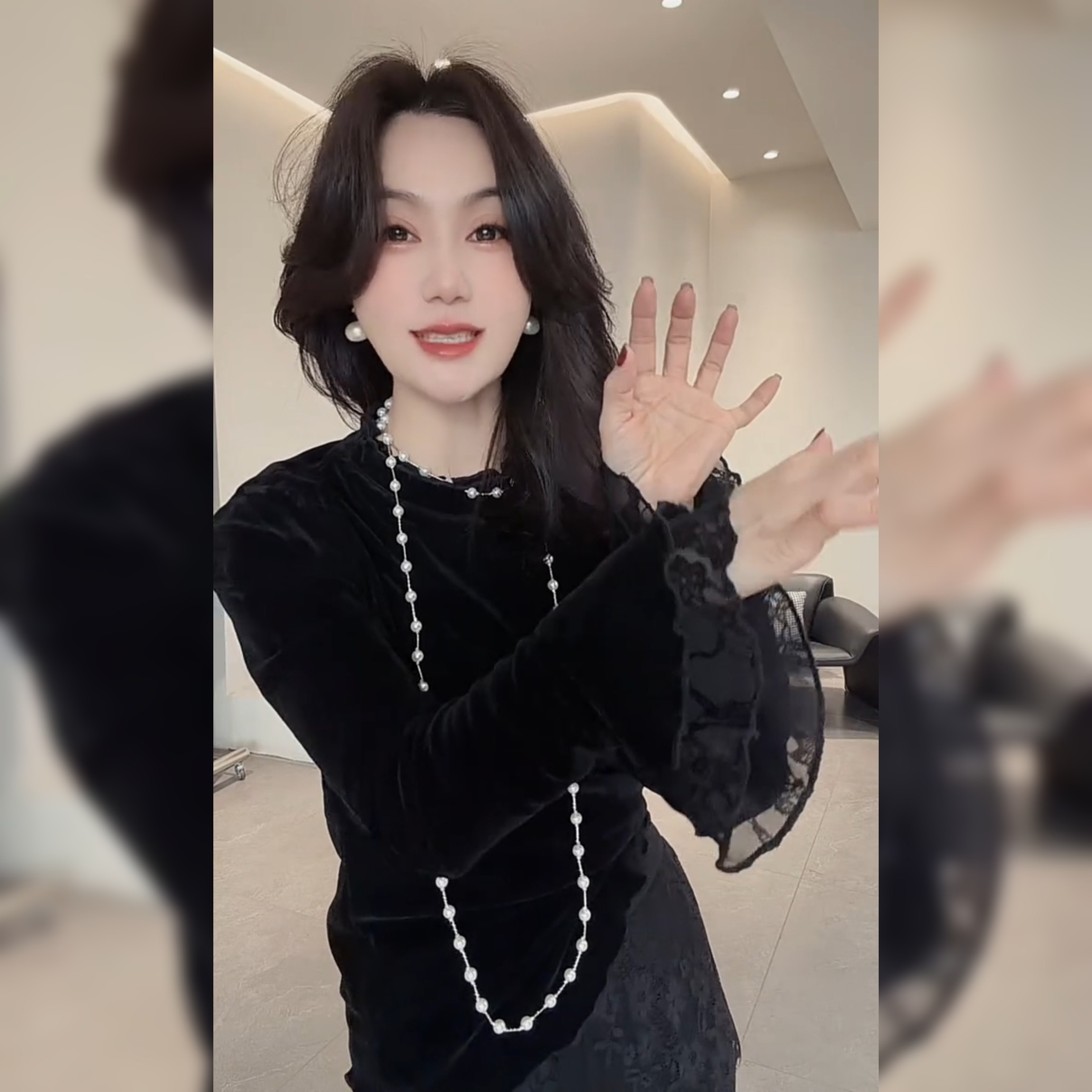 欧货丝绒衬衫女秋新高级感气质蕾丝拼接喇叭袖丝绒小衫内搭打底衫,女装/女士精品,衬衫,淘宝优惠券,粉丝福利购,淘宝优惠卷