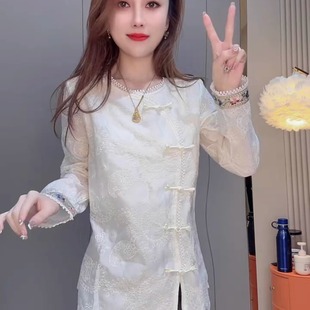 国风衬衫女开叉韩系穿搭复古精致刺绣重工钉珠长袖温柔风圆领上衣