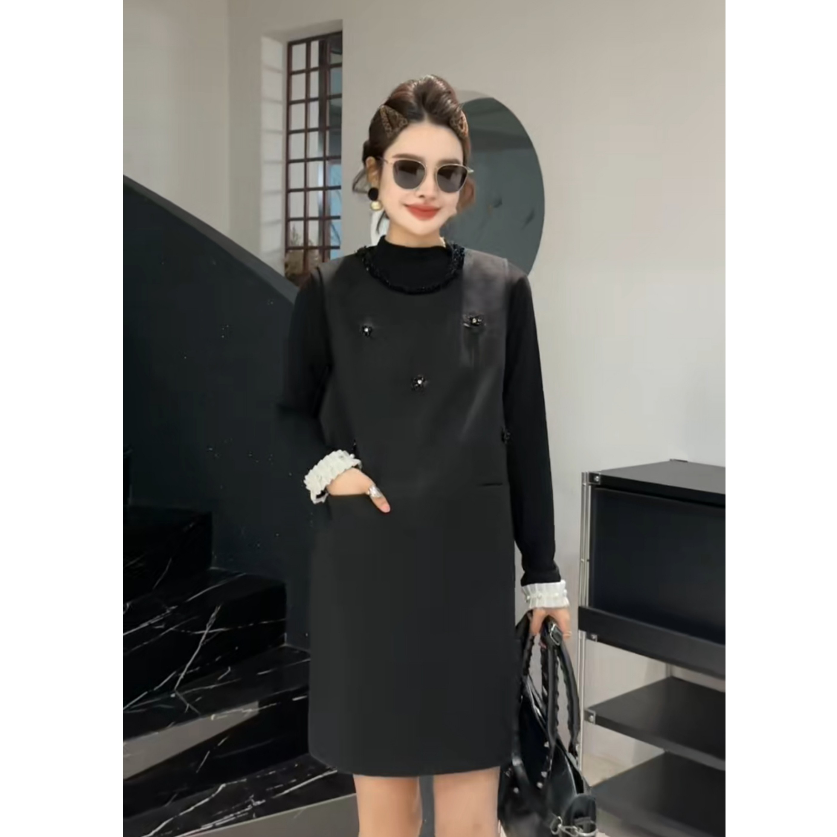 2026春秋新款加厚小香风黑色钉珠两件套高级感套装精致时尚时尚,女装/女士精品,时尚套装,淘宝优惠券,粉丝福利购,淘宝优惠卷