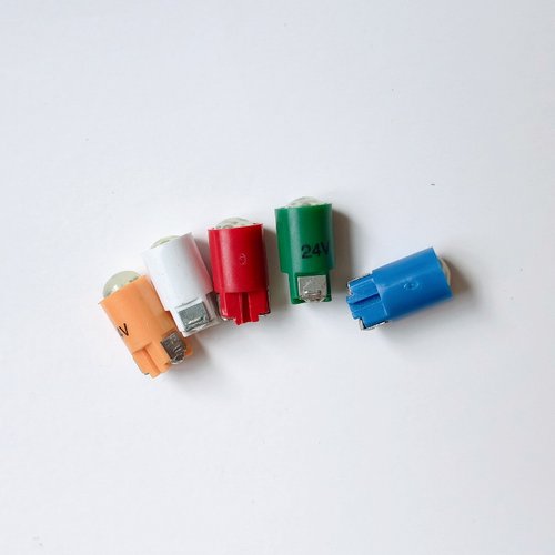 高亮LED插式 7MM按钮指示灯6V12V24V36V48V110V220V船用仪器灯泡