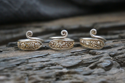 手工花卉蝴蝶老银戒指