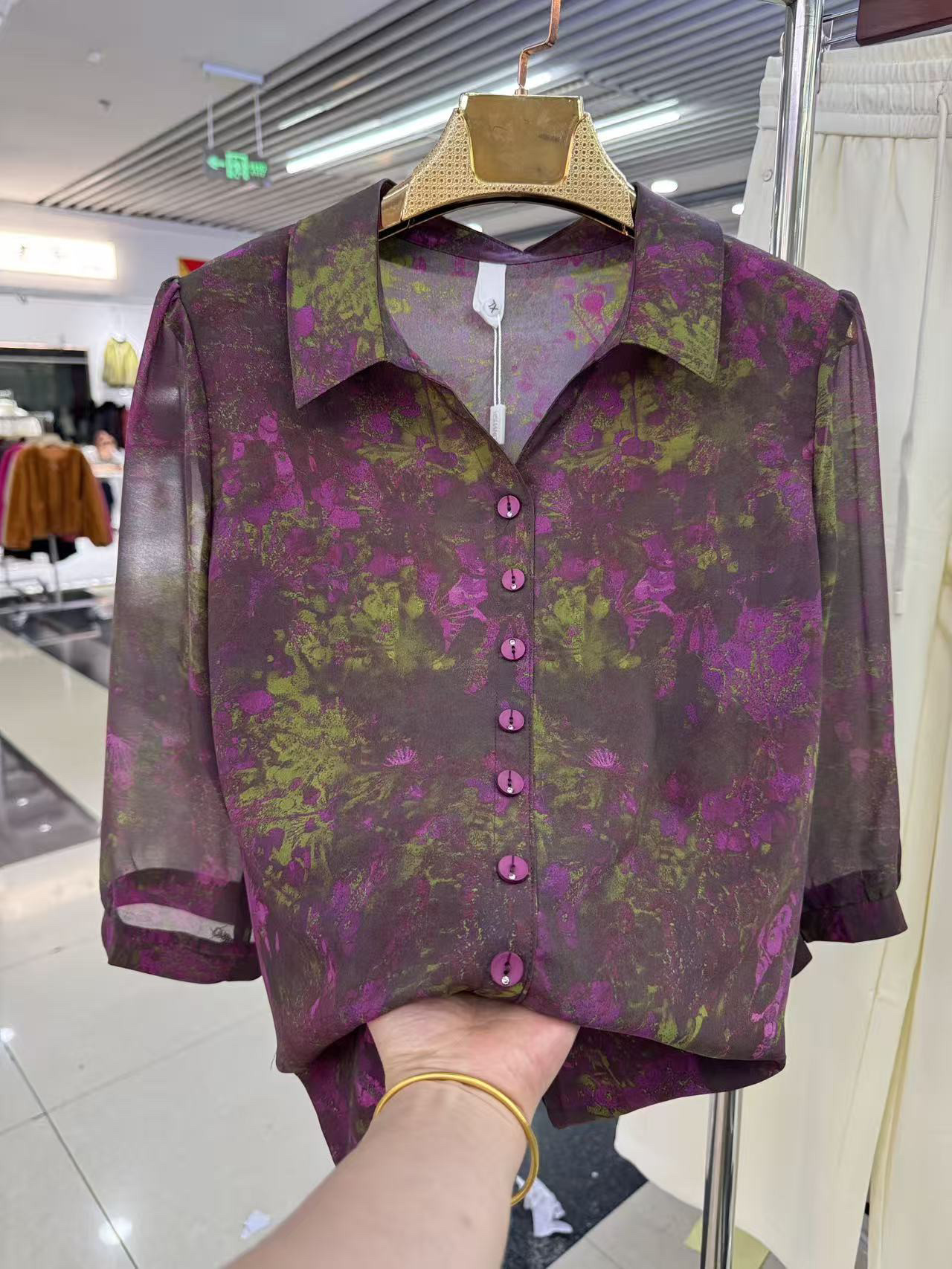 春款碎花衬衫时尚小衫翻领套头中老年妈妈装七分袖雪纺衬衣小衫