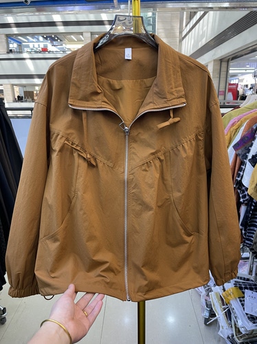 拉链翻领连帽上衣风衣外套