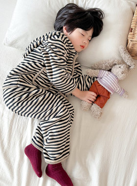 儿童家居服秋冬款宝宝条纹连帽睡衣加绒套装男童女童牛奶绒居家服