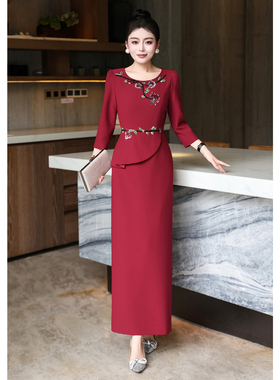 轻奢优雅红色订钻花朵礼服裙高档新中式婚礼宴会红色连衣裙喜妈妈