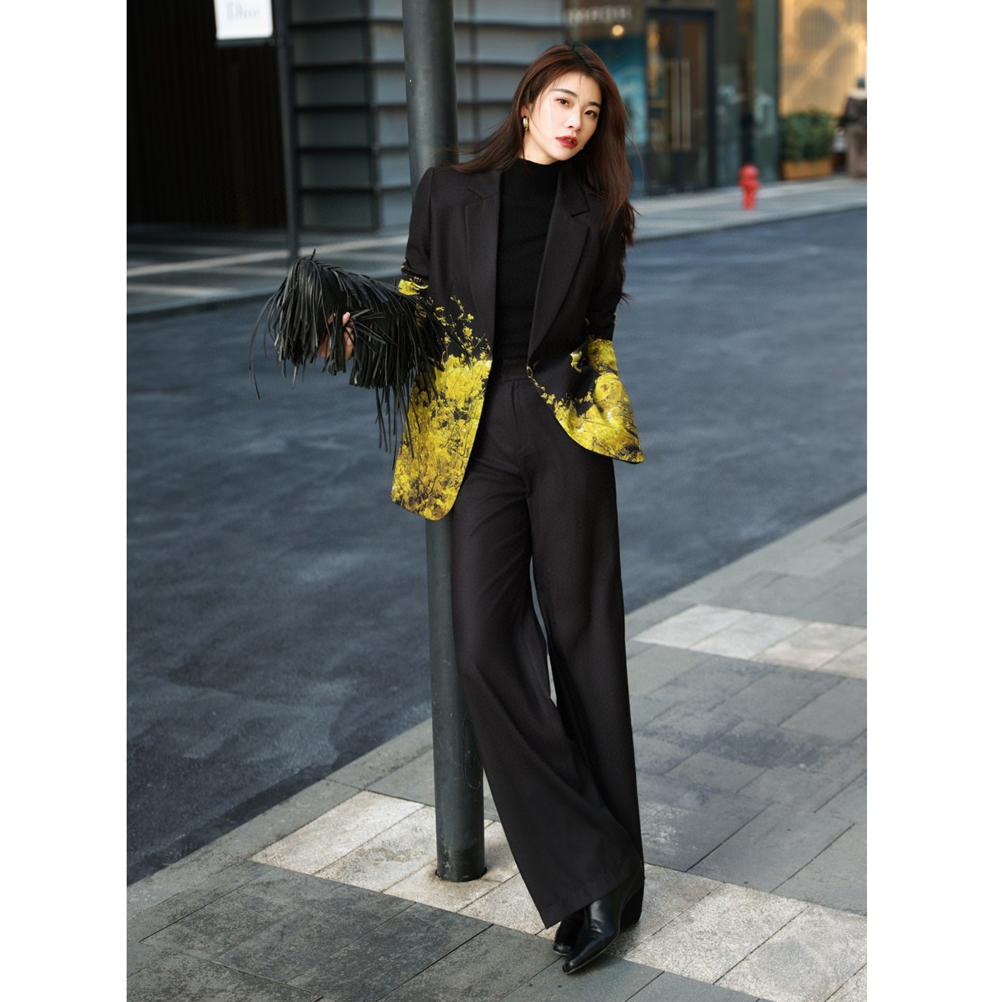 设计感渲染印花黑色撞金色西服职业总裁套装职场时尚洋气两件套女,女装/女士精品,时尚套装,淘宝优惠券,粉丝福利购,淘宝优惠卷