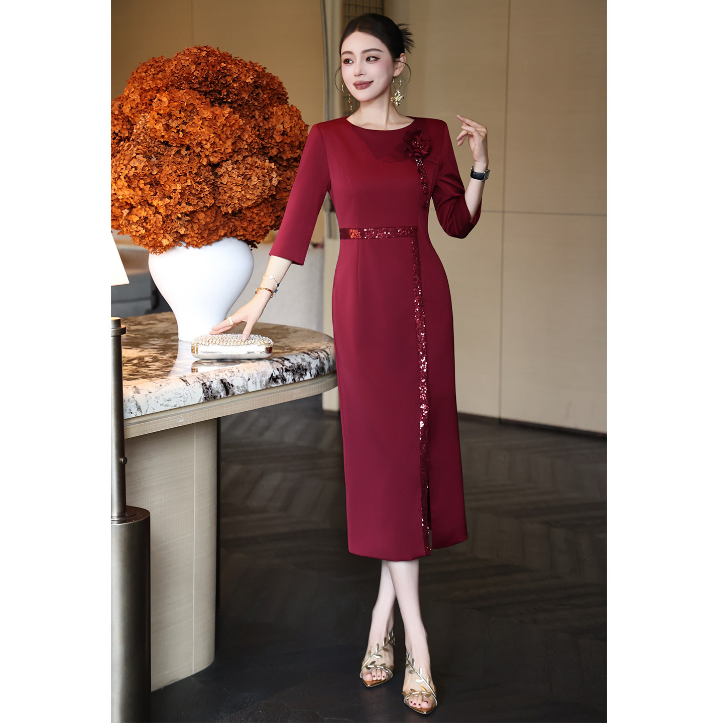高定礼服喜妈妈优雅修身贵气婚礼喜婆婆洋气显瘦礼服连衣裙酒红色
