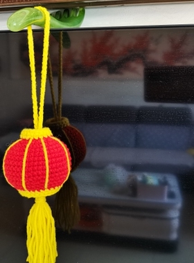 喜庆灯笼钩织成品