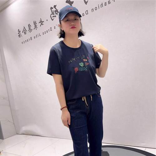 2026初夏新芮娜依莲胖mm打底衫5708圆领短袖T恤大码女装减龄上衣