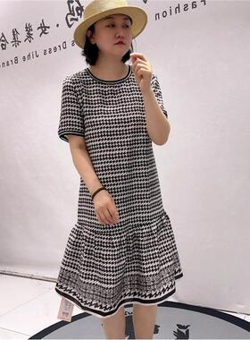 芮娜依莲2026夏季新款时尚潮裙5212连衣裙大码女装宽松显瘦气质裙