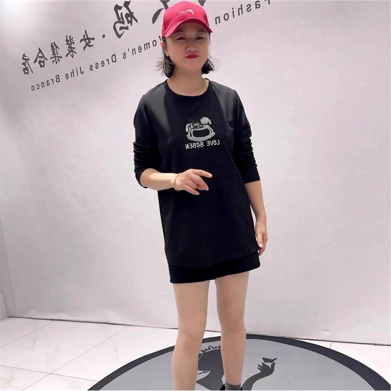 女权贵族2026年货初春大码T恤衫加肥加大胖mm气质衫200斤打底1625