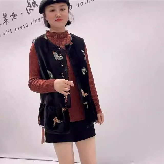 2026春装新款芮娜依莲真丝丝绒马夹大码女装胖妹妹200斤上衣1546