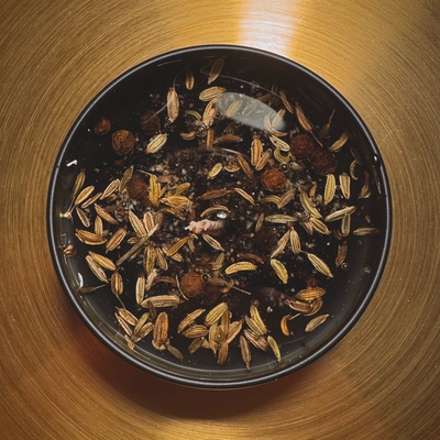 宛宛｜驱逐·愿力蜡烛｜抵御负能体摆脱恐惧净化清退独居走夜路护