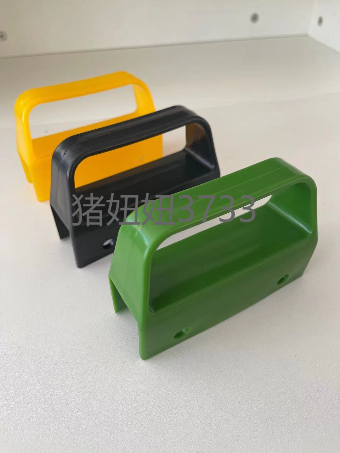 猪场塑料把手颜色可定制PVC板把手