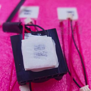 15mm13m小型富连京半导体制冷片结冰电压3.7∽6V高速铝板散热风扇