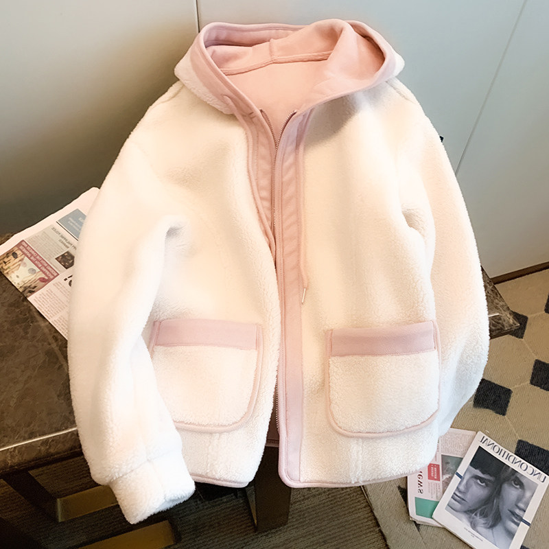 女童外套超轻薄儿童棉衣服秋冬季2026新款洋气羊羔毛绒加绒上衣潮