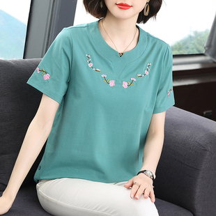 纯棉中老年妈妈刺绣休闲短袖T恤女夏装新款洋气女款宽松正肩上衣