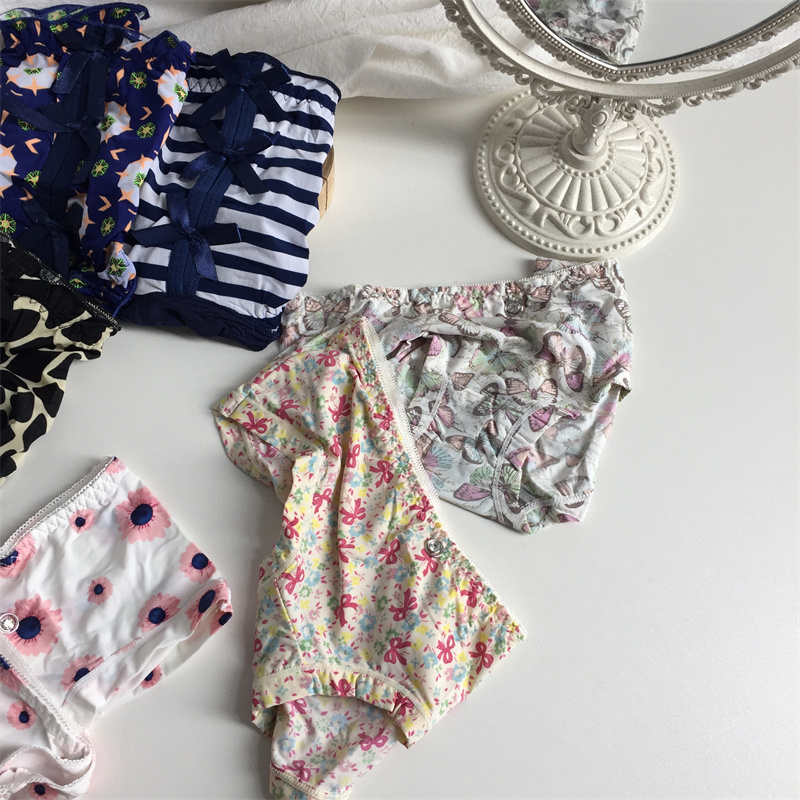 波点花条纹低腰少女可爱内裤三角