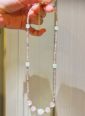 天然粉晶方糖项链女草莓晶拼接小众设计感锁骨链2026新款爆款饰品