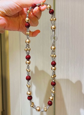 秋冬新品美拉德风安可拉红金棕色施家珍珠缠绕双层项链锁骨链