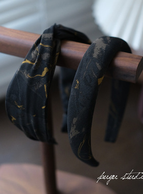 《琉璃落墨》原创小众水墨低调黑色交叉宽边发箍海绵头箍拍照发饰