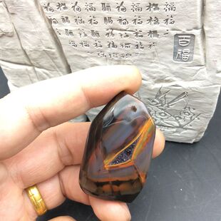 精美天然宣化上古战国红玛瑙个性料随形原石项链吊坠 包邮