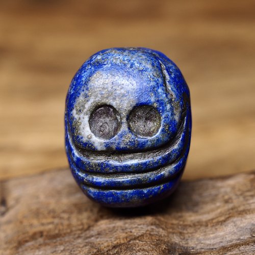 西藏百年青金石材质尸陀林主珠21x26x18 有白撒金 少见 市场仅见