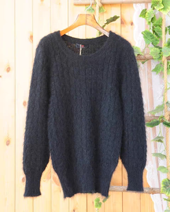 日系高品质细柔长马海毛毛衣 复古麻花纹编织气质黑色套头针织衫